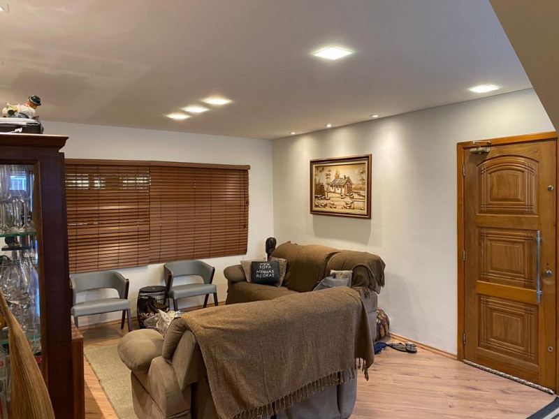 Casa à venda Vila Granada com 214m² e 3 quartos por R$ 900.000 - 1521069106-e233c8ea-d444-48f4-ad94-d813265b9dd2.jpeg