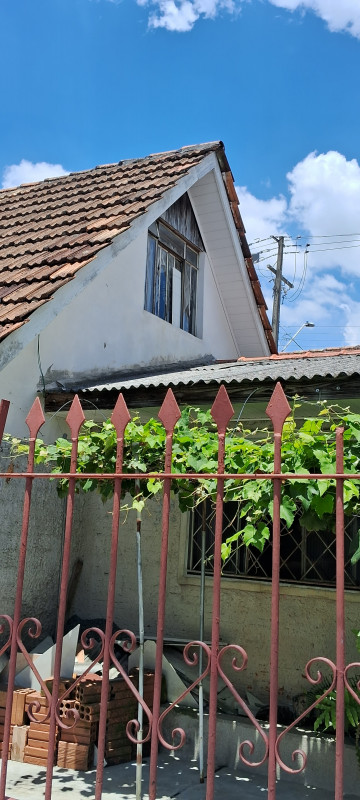 Casa à venda Cidade Industrial de Curitiba com 180m² e 3 quartos por R$ 280.000 - 1345458063-1000002165.jpg