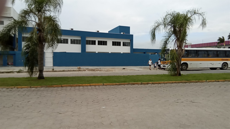 Apartamento à venda Espinheiros com 50m² e 2 quartos por R$ 200.000 - 1874055323-1000103190.jpg