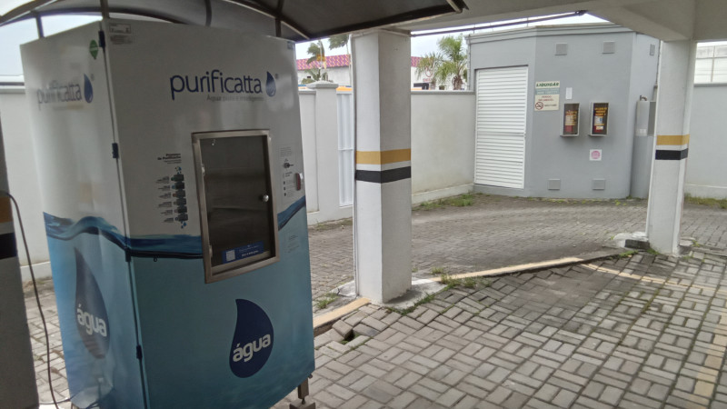 Apartamento à venda Espinheiros com 50m² e 2 quartos por R$ 200.000 - 576183982-1000103191.jpg