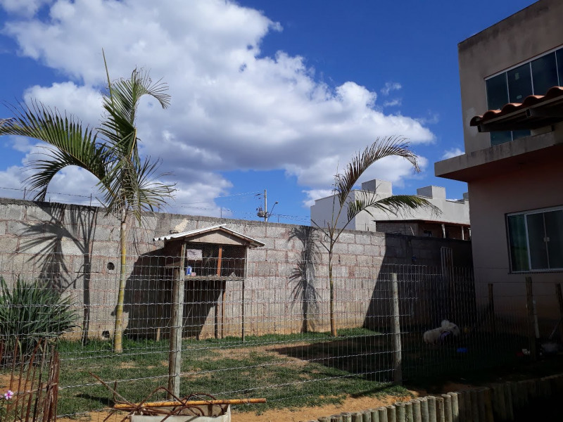 Casa à venda Centro com 180m² e 3 quartos por R$ 350.000 - 804178193-inbound5311564431775793902.jpg