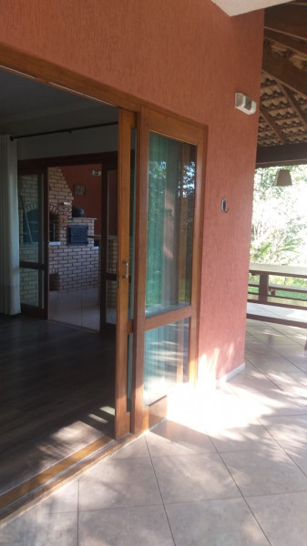 Casa de condomínio à venda Fazenda Velha com 304m² e 4 quartos por R$ 1.890.000 - 956472572-img-20240408-wa0080.jpg