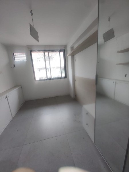 Cobertura à venda Pé Pequeno com 160m² e 3 quartos por R$ 930.000 - 118507296-7c03bd7b-ef78-42cf-a10f-fa1a02c1416b.jpeg