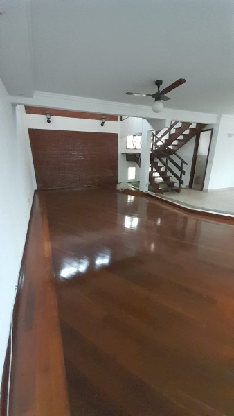 Casa à venda Vila Maria Jose com 250m² e 3 quartos por R$ 1.000.000 - 1227435167-54c60d30-86ff-4b89-8256-dc8a8c3e9fbd.jpeg