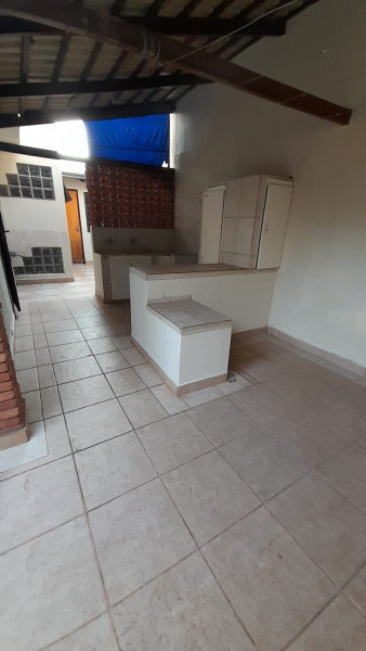 Casa à venda Vila Maria Jose com 250m² e 3 quartos por R$ 1.000.000 - 2010896562-62c90f38-8f04-4cb9-868c-af0f31d88d3b.jpeg