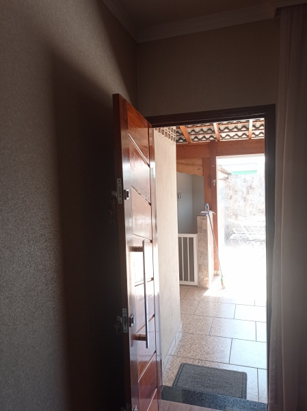 Casa à venda Jardim Monte Carmelo com 240m² e 3 quartos por R$ 1.100.000 - 2101385119-1713188752918.jpg