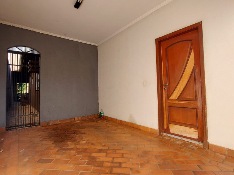 Casa à venda Vila Sílvia Regina com 120m² e 3 quartos por R$ 380.000 - 1727358786614.jpg