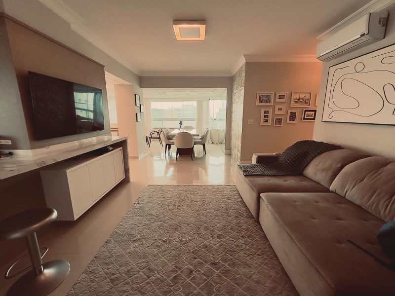 Apartamento à venda Pioneiros com 140m² e 3 quartos por R$ 2.650.000 - 1922439045-1ea87b8e-3f51-404a-bb6c-d7f03f76df56.jpeg