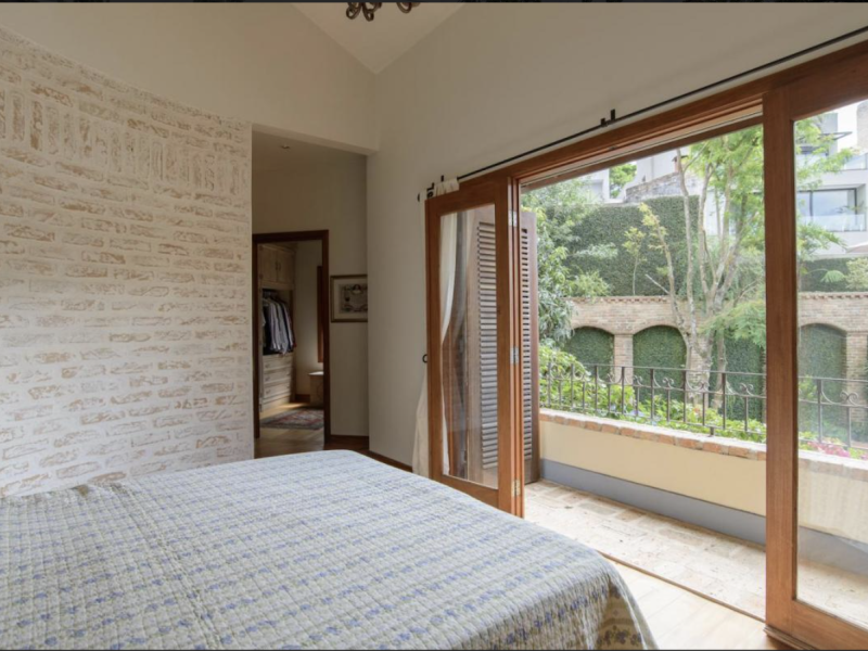 Casa de condomínio à venda Residencial Quatro (Alphaville) com 400m² e 4 quartos por R$ 4.500.000 - captura-de-tela-2024-04-19-as-140840.png