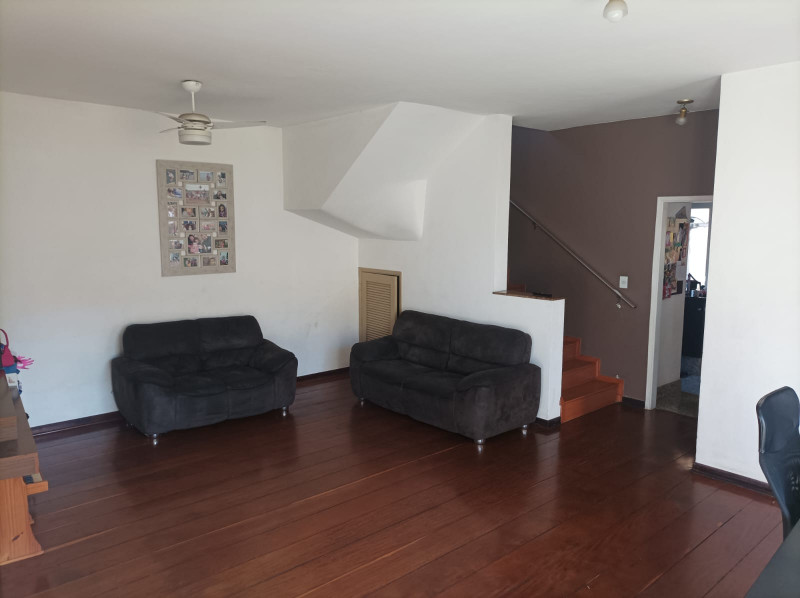 Casa à venda Jardim Jabaquara com 196m² e 3 quartos por R$ 800.000 - 1019582827-1000146319.jpg