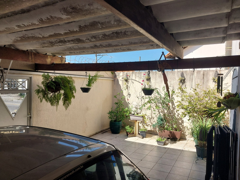 Casa à venda Jardim Jabaquara com 196m² e 3 quartos por R$ 800.000 - 1746231558-1000136966.jpg
