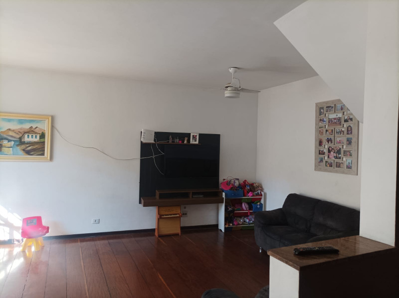 Casa à venda Jardim Jabaquara com 196m² e 3 quartos por R$ 800.000 - 34811285-1000146320.jpg