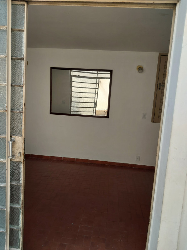 Casa à venda Jardim Jabaquara com 196m² e 3 quartos por R$ 800.000 - 356507247-1000136982.jpg