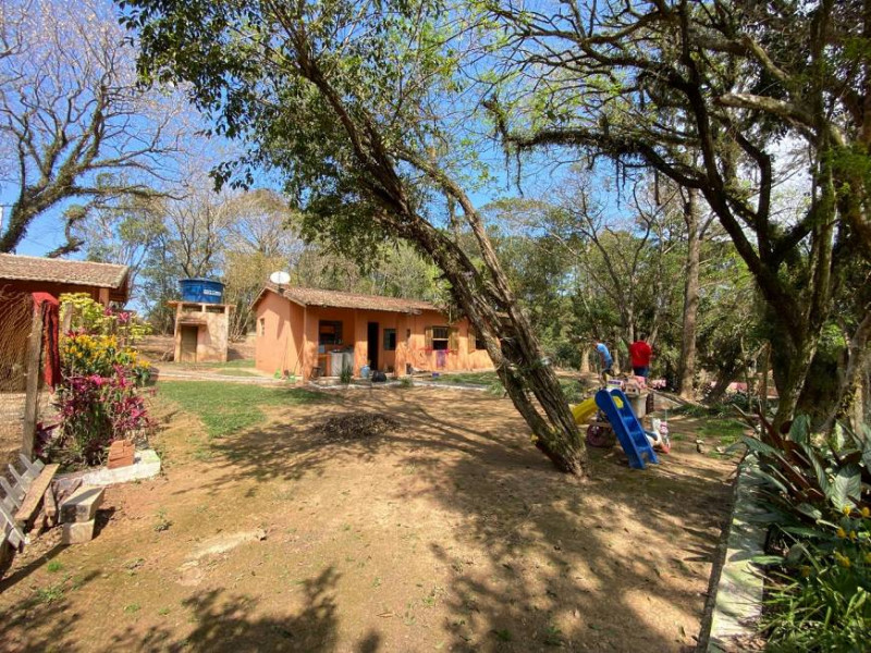 Chácara à venda Centro com 24200m² e 5 quartos por R$ 1.280.000 - 1016502518-foto-29-de-fazendasitio-com-3-quartos-a-venda-24200m-em-dona-catarina-mairinque.jpg