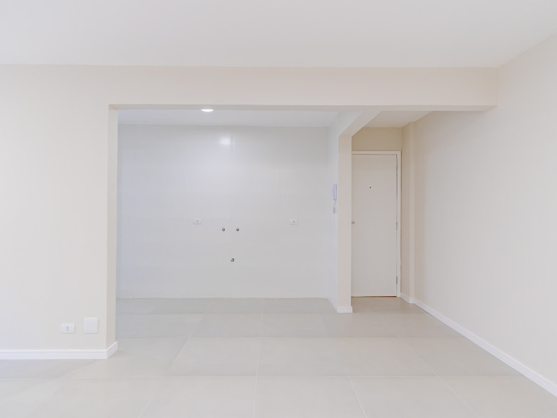 Apartamento à venda Ahú com 66m² e 3 quartos por R$ 395.000 - img-5354.jpg