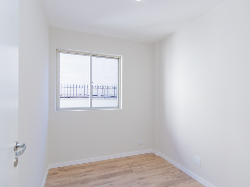 Apartamento à venda Ahú com 66m² e 3 quartos por R$ 395.000 - img-5366.jpg