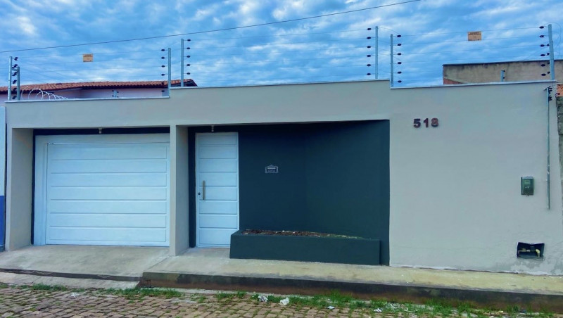 Casa à venda Centro com 130m² e 3 quartos por R$ 220.000 - 1135583780-d07ed63b-5c1b-4d8f-b702-0d9fc3aa5210.jpeg