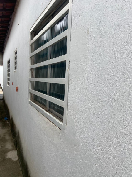 Casa à venda Centro com 130m² e 3 quartos por R$ 220.000 - 1366777771-6ff7cf57-3790-41a7-9a1e-f4fab60b3035.jpeg