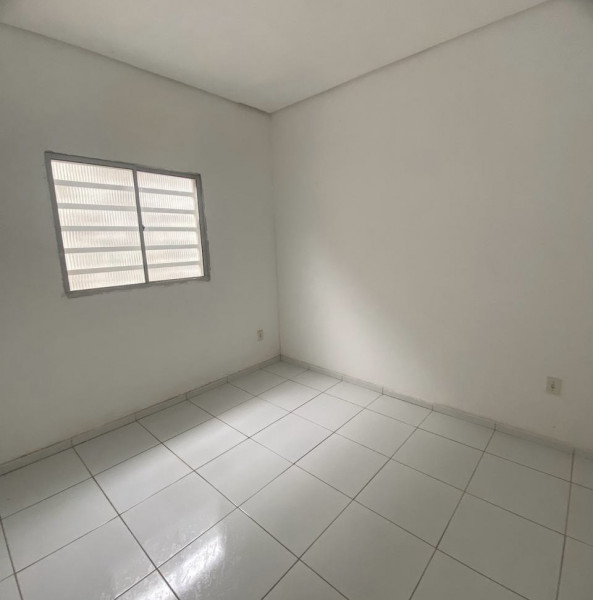 Casa à venda Centro com 130m² e 3 quartos por R$ 220.000 - 1541489202-fad427f8-c701-4f00-8bab-16e4e04d7011.jpeg