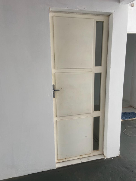 Casa à venda Centro com 130m² e 3 quartos por R$ 220.000 - 1590093703-7a3d1e3b-f6d8-41ee-b8a3-e27bb7066ddf.jpeg