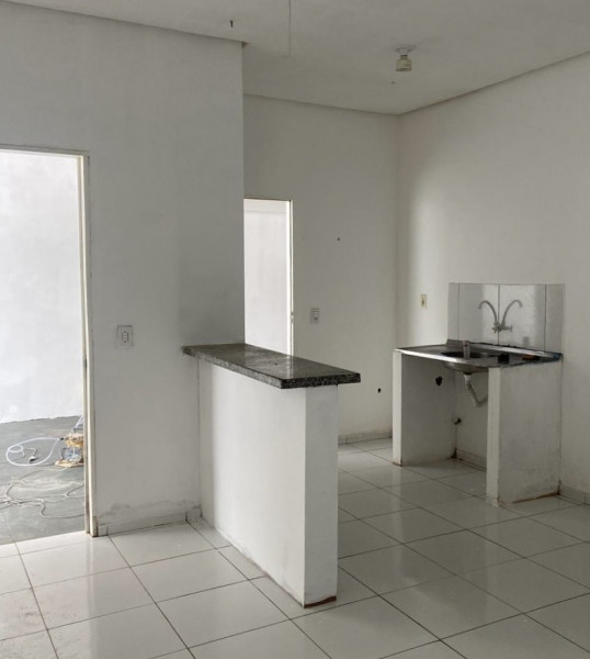 Casa à venda Centro com 130m² e 3 quartos por R$ 220.000 - 204874250-80320c0c-4bbc-439d-9848-818139808b5e.jpeg