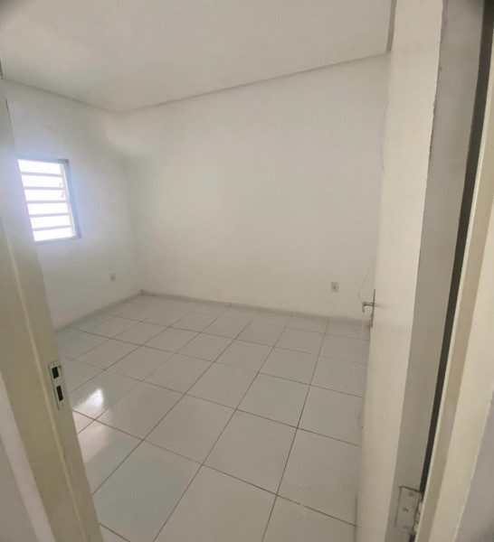 Casa à venda Centro com 130m² e 3 quartos por R$ 220.000 - 803289687-bdc5bddf-e703-43a6-9d42-57178d63c389.jpeg