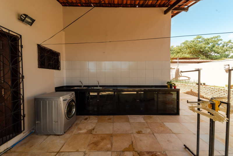 Casa à venda Tabuba com 267m² e 4 quartos por R$ 780.000 - 1089247503-arn-7053.jpeg