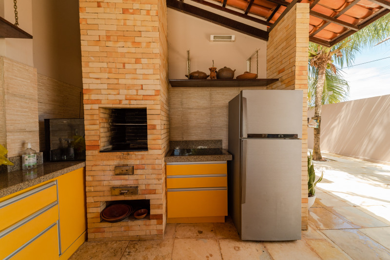 Casa à venda Tabuba com 267m² e 4 quartos por R$ 780.000 - 1561730018-arn-7028.jpeg