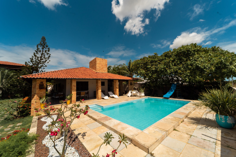 Casa à venda Tabuba com 267m² e 4 quartos por R$ 780.000 - 2142132665-arn-7017.jpeg