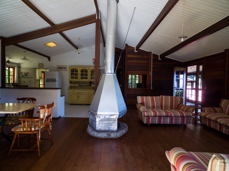 Casa à venda Centro com 240m² e 5 quartos por R$ 1.200.000 - extrema09.jpg