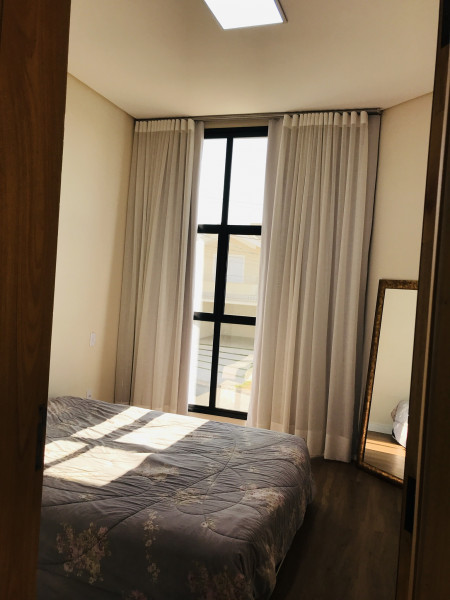 Casa de condomínio à venda Parque Residencial Maria Elmira com 234m² e 4 quartos por R$ 1.100.000 - 1662927026-33d5f108-98c5-4477-8689-5c2f8b5b3888.jpeg