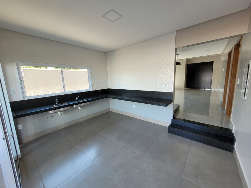 Casa de condomínio à venda Terras Alpha Residencial 1 com 220m² e 4 quartos por R$ 1.299.000 - 2076972638-whatsapp-image-2024-01-27-at-14.jpeg