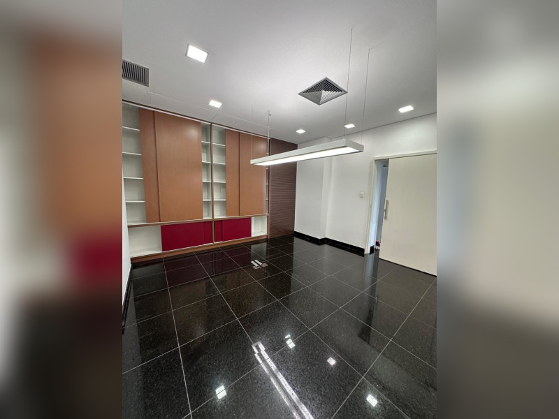 Comercial à venda Centro com 97m² e 0 quartos por R$ 1.700.000 - imagem-do-whatsapp-de-2024-08-07-as-085745-acd4a241.jpg