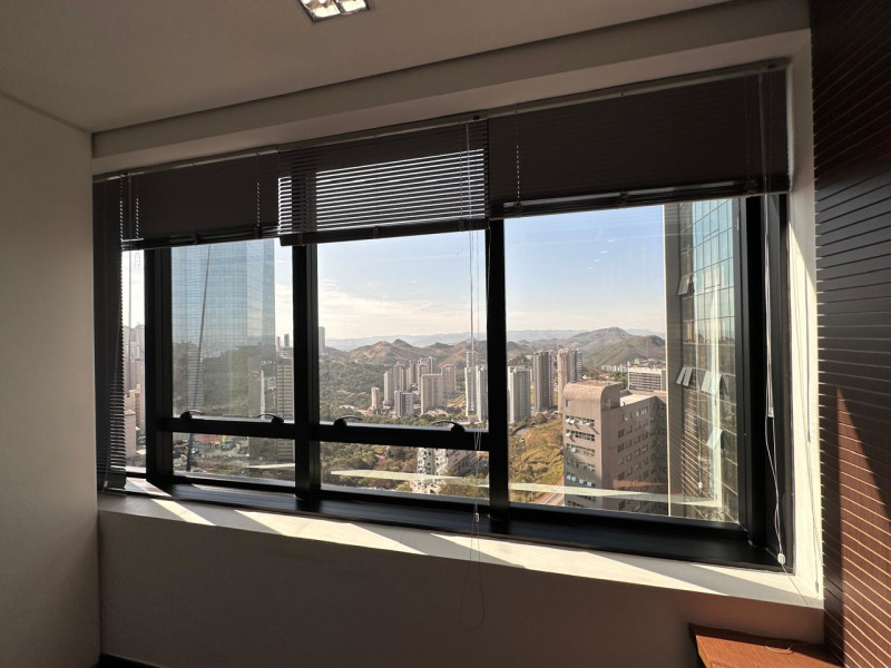 Comercial à venda Centro com 97m² e 0 quartos por R$ 1.700.000 - imagem-do-whatsapp-de-2024-08-07-as-085745-d2926b91.jpg