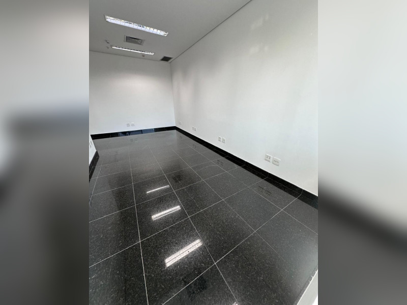 Comercial à venda Centro com 97m² e 0 quartos por R$ 1.700.000 - sala.jpg