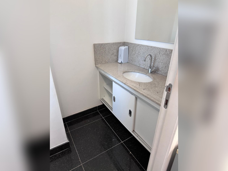 Comercial à venda Centro com 97m² e 0 quartos por R$ 1.700.000 - salas-1501-1503-icon.jpg