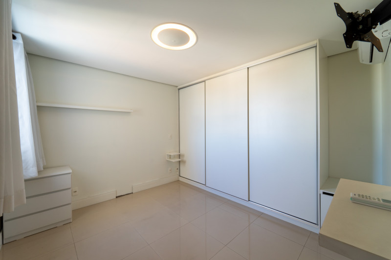 Cobertura à venda Vila Guarani com 190m² e 3 quartos por R$ 1.300.000 - 843841676-dsc09815.jpg