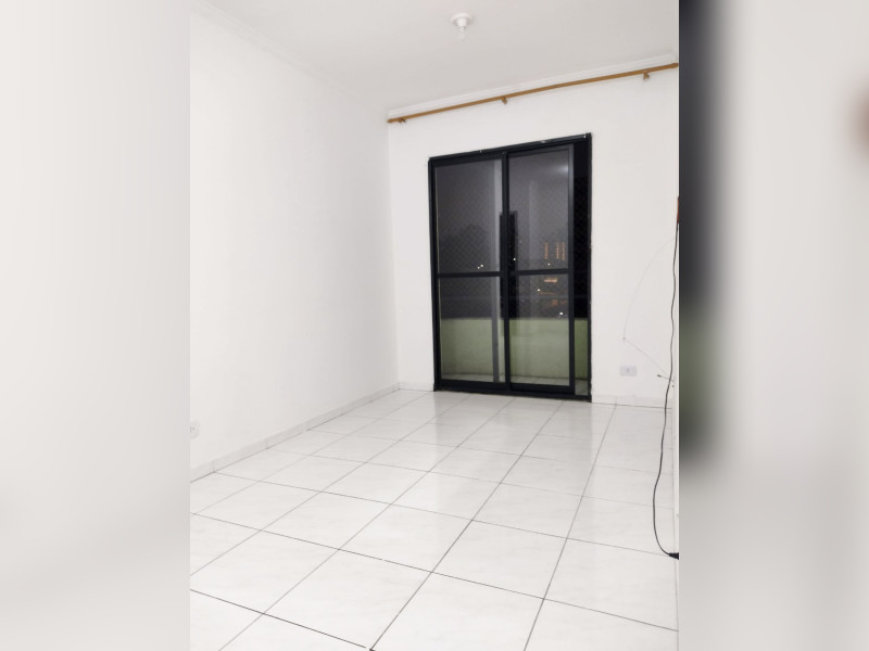Apartamento à venda Pestana com 60m² e 3 quartos por R$ 349.000 - sala-sacada.jpg