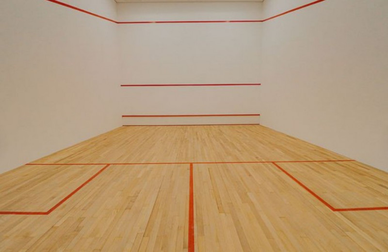 Apartamento à venda Vl. Anglo Brasileira com 52m² e 1 quarto por R$ 890.000 - 76718862-quadra-de-squash.jpg