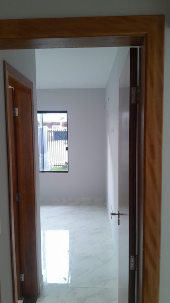 Casa à venda Gralha Azul com 87m² e 3 quartos por R$ 485.000 - 509913685-70f6d6cf-d36b-4cb1-8728-7a8ecad53f8c.jpg