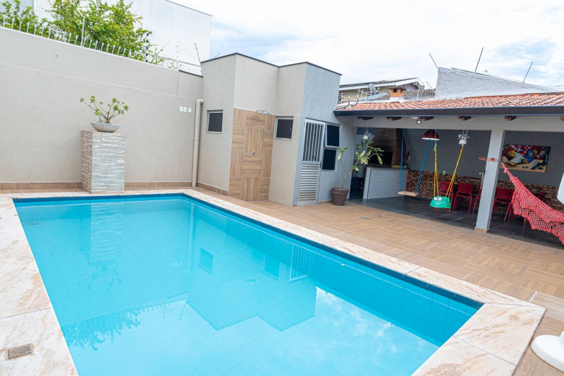 Casa à venda Cidade alta com 247m² e 3 quartos por R$ 680.000 - 362296215-2a269063-1c8f-4c6a-8db5-c1dd5db4ecda.jpeg