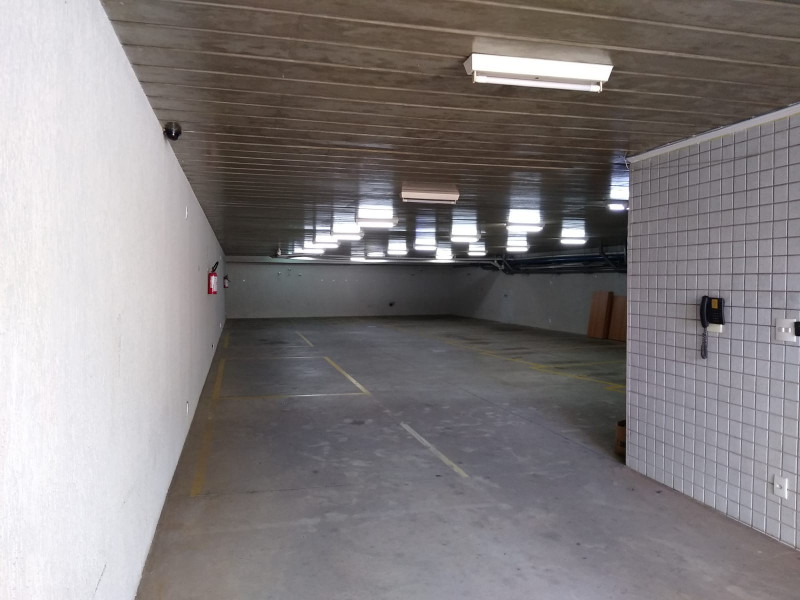 Comercial à venda Jardim Bela Vista com 1092m² e 1 quarto por R$ 5.300.000 - 1015031174-garagem-2.jpg