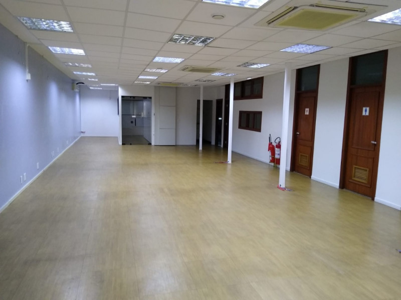 Comercial à venda Jardim Bela Vista com 1092m² e 1 quarto por R$ 5.300.000 - 1315082437-primeiro-andar-6.jpg