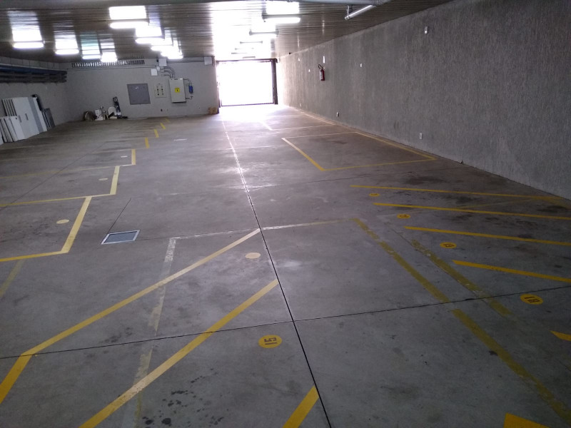 Comercial à venda Jardim Bela Vista com 1092m² e 1 quarto por R$ 5.300.000 - 198154677-garagem-3-1.jpg