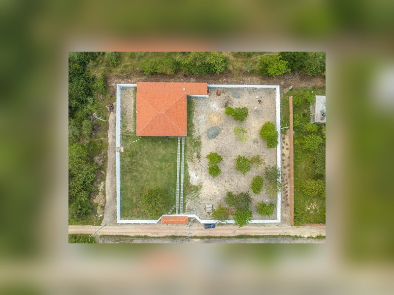 Chácara à venda Centro com 366m² e 2 quartos por R$ 565.000 - 1000277676.jpg