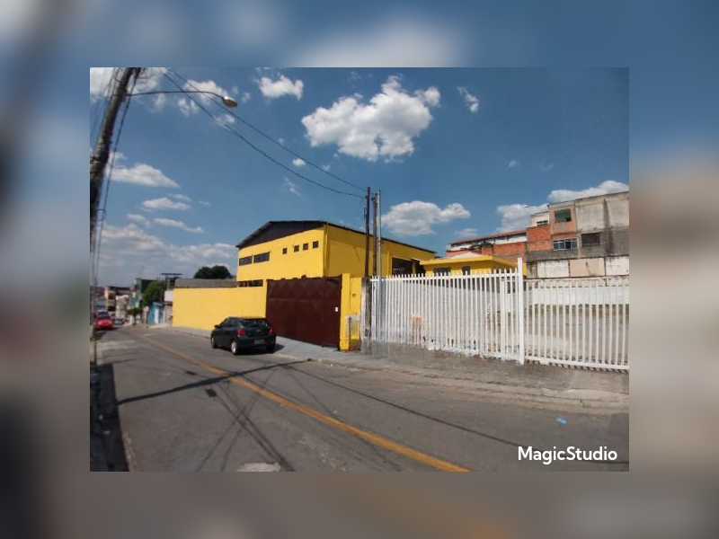 Comercial à venda Vila Ferlópolis com 400m² e 1 quarto por R$ 1.100.000 - vista-da-fachada-externa-do-galpao-em-angulo-ld.png