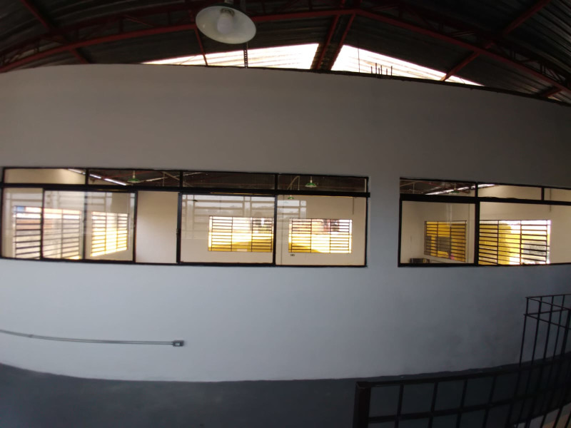 Comercial à venda Vila Ferlópolis com 400m² e 1 quarto por R$ 1.100.000 - vista-do-mezanino-para-o-galpao.jpg