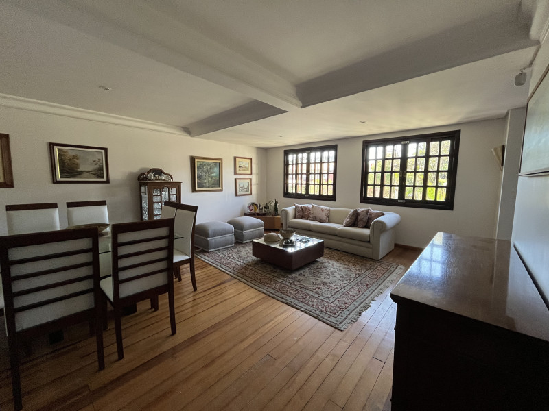 Casa à venda Tingui com 275m² e 4 quartos por R$ 997.500 - 20240506-154016943-ios.jpg