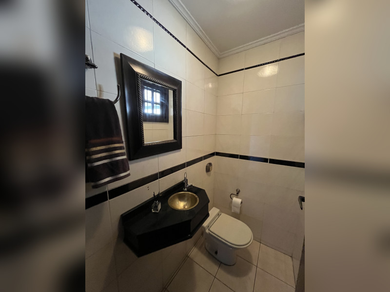 Casa à venda Tingui com 275m² e 4 quartos por R$ 997.500 - 20240506-154440154-ios.jpg