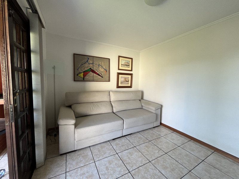 Casa à venda Tingui com 275m² e 4 quartos por R$ 997.500 - 20240506-161032966-ios.jpg